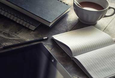 西海固返乡“90后”养兔“赋能”兜底户